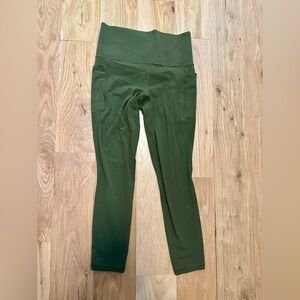 SALUTATION STASH POCKET II 7/8 TIGHT
LEGGING
